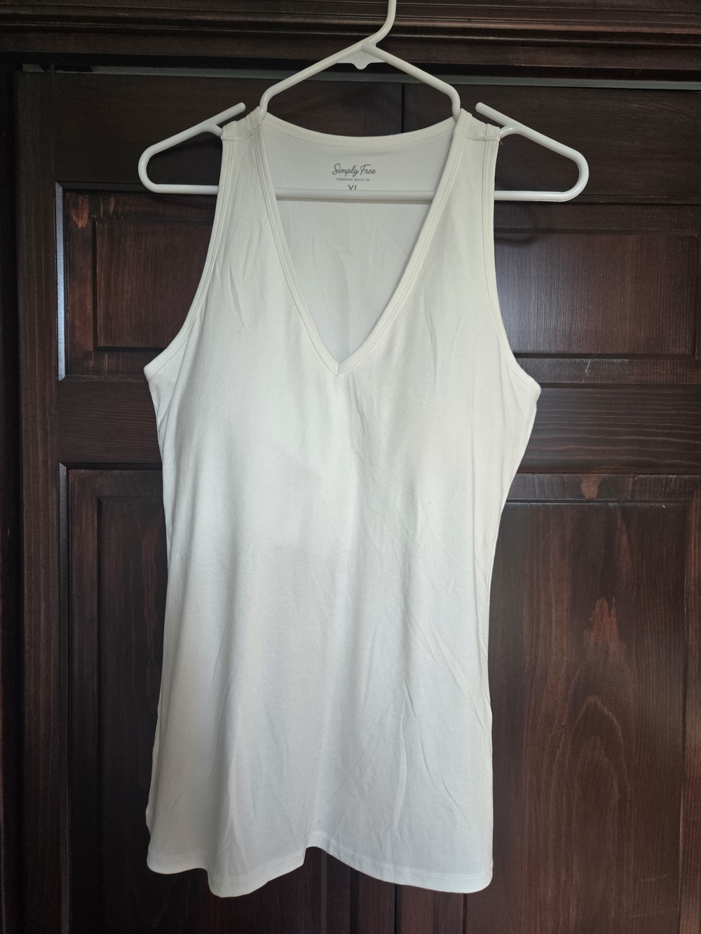 Simply Free Women's White V-Neck Tank Top With Built In Bra